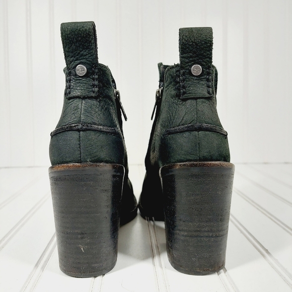 UGG Black Ankle Booties - Picture 6 of 11